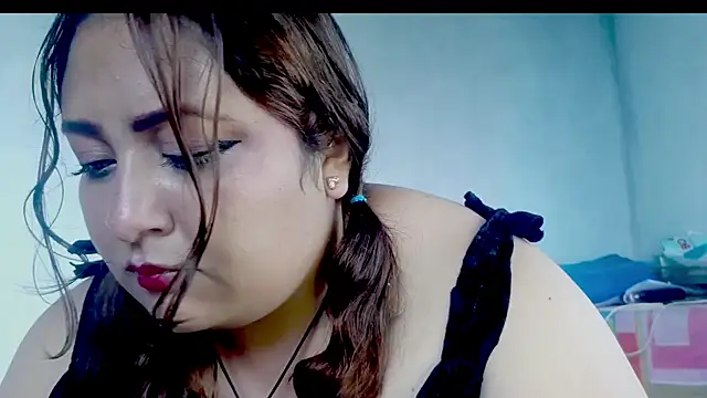 valeria-got online show from December 5, 2025, 2:03 pm