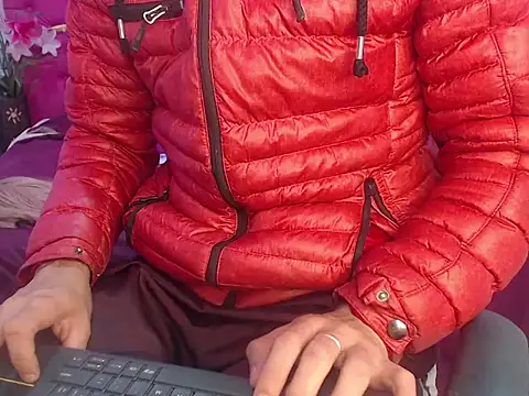 Snapshot of BlakeNoir_ chatting on February 8, 2026, 12:30 pm BlakeNoir online show from February 8, 2026, 12:30 pm