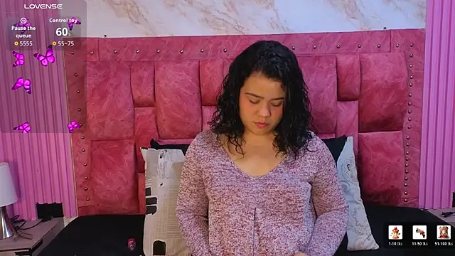 ValeryMorales online show from April 3, 2026, 7:23 pm