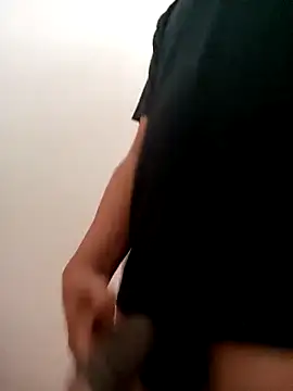 cachorrosexmex online show from December 18, 2025, 8:26 pm