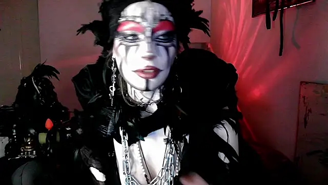 Snapshot of EmpressMorrigan chatting on December 23, 2025, 10:46 am EmpressMorrigan online show from December 23, 2025, 10:46 am