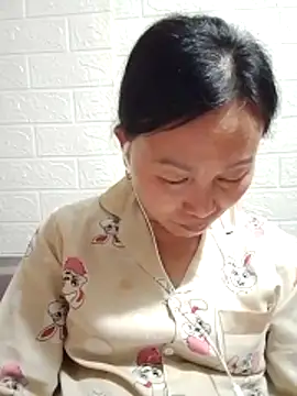 Lili-123k online show from March 23, 2026, 5:11 am