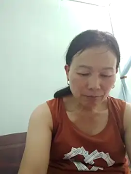 Lili-123k online show from March 26, 2026, 6:19 am