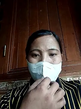 Snapshot of felicity_chloe chatting on January 16, 2026, 5:55 am felicity chloe online show from January 16, 2026, 5:55 am