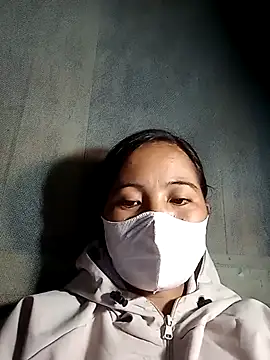 Snapshot of felicity_chloe chatting on February 13, 2026, 3:30 pm felicity chloe online show from February 13, 2026, 3:30 pm