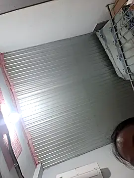 felicity chloe online show from April 5, 2026, 12:13 pm