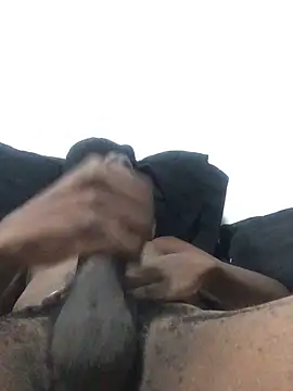 Pound5King online show from April 11, 2026, 8:02 pm