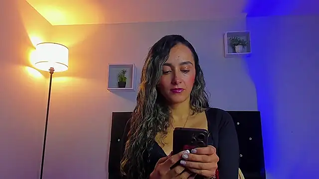 Victoria Rose  online show from January 18, 2026, 1:53 am