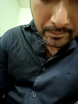 samsexjuice online show from May 6, 2026, 7:52 pm