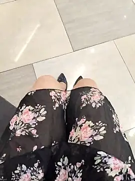 Snapshot of Miky_Lyn chatting on January 13, 2026, 7:57 am Miky Lyn online show from January 13, 2026, 7:57 am