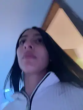 lya  brown online show from April 7, 2026, 11:10 am