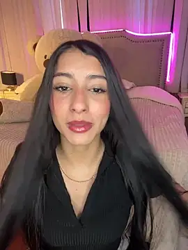 lya  brown online show from April 9, 2026, 11:04 am