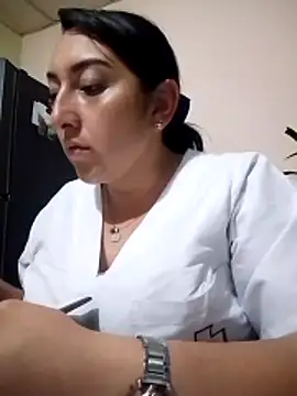 Valeria montana  online show from April 9, 2026, 11:54 pm