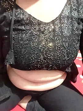 69sexybebs online show from April 18, 2026, 1:04 pm