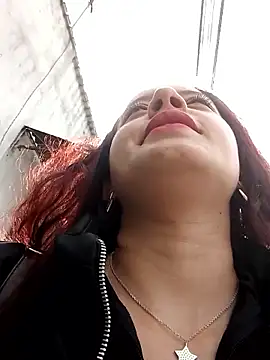  online show from December 4, 2025, 1:53 pm