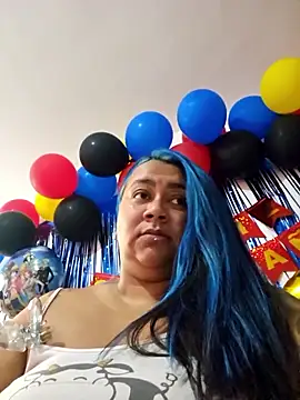 vicky-duarte online show from February 10, 2026, 8:02 pm