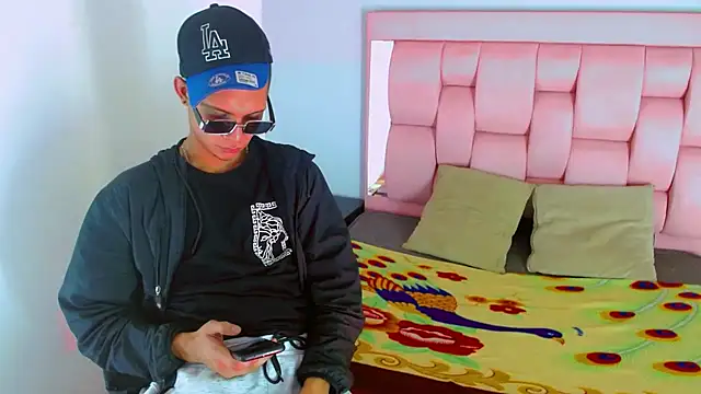 Axel Marcu online show from January 8, 2026, 4:37 am