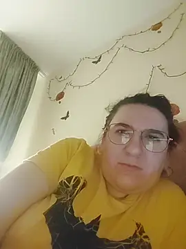 Dana92va online show from February 8, 2026, 11:35 am