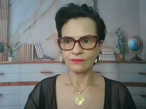 Luna-Hot0802 online show from December 20, 2025, 12:45 pm