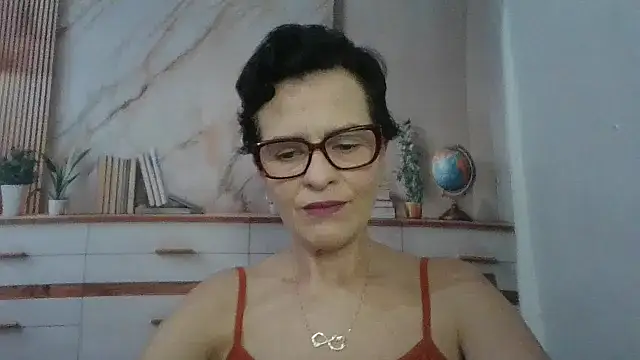 Snapshot of Luna-Hot0802 chatting on March 6, 2026, 1:18 pm Luna-Hot0802 online show from March 6, 2026, 1:18 pm