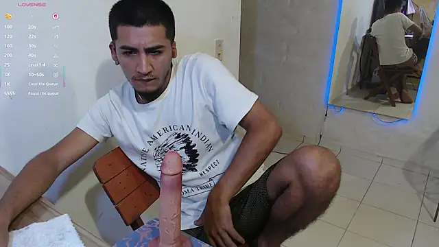 maxI dick33 online show from March 19, 2026, 8:57 pm