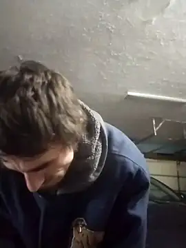 bigjohnson2914 online show from December 22, 2025, 4:26 pm