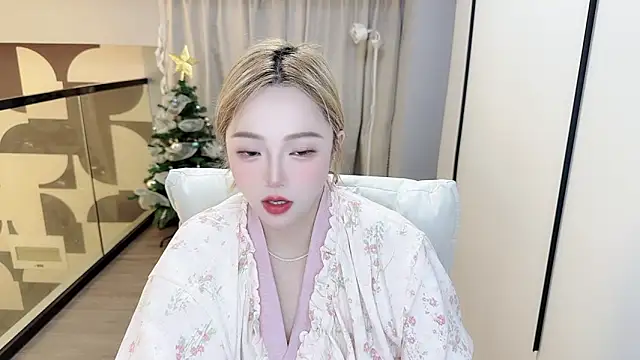 Star-XinX online show from March 11, 2026, 2:01 pm