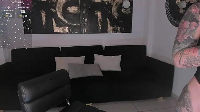 MadisonKane online show from February 13, 2026, 11:17 am