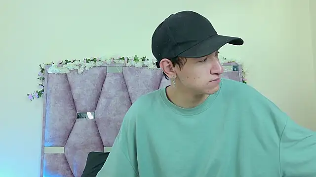 iris and damian online show from February 13, 2026, 5:20 pm