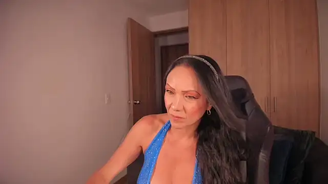 Cleoember  online show from March 22, 2026, 2:59 am