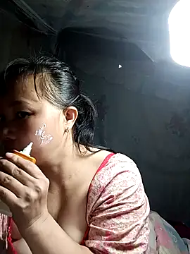 ava-dellght online show from December 23, 2025, 1:25 am