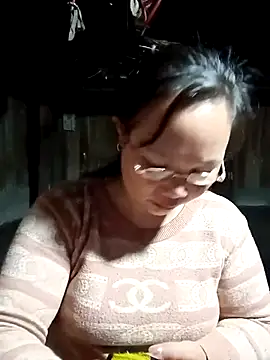 ava-dellght online show from March 20, 2026, 12:21 pm