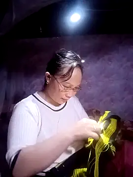 ava-dellght online show from March 28, 2026, 12:10 am