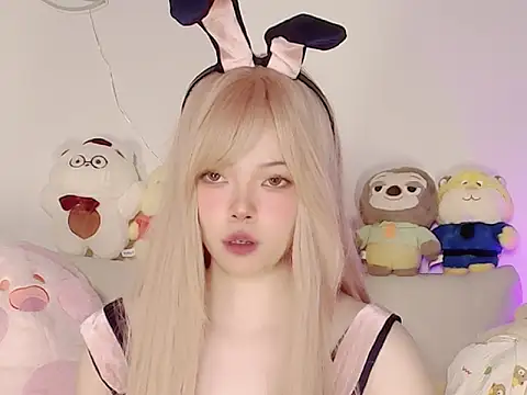 Snapshot of Miyeoonn chatting on January 11, 2026, 2:22 pm Miyeoonn online show from January 11, 2026, 2:22 pm