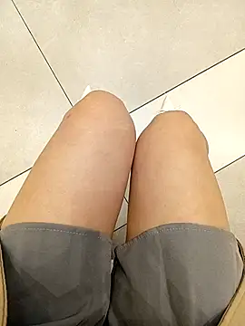 Baby-Linh online show from February 7, 2026, 5:33 am