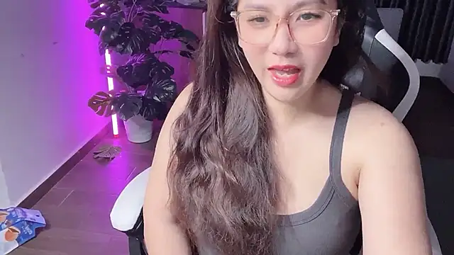 Snapshot of Ni-Ni_2K chatting on February 19, 2026, 2:46 pm Ni-Ni 2K online show from February 19, 2026, 2:46 pm