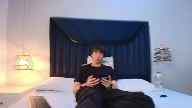 Snapshot of JeffBellfort chatting on June 9, 2026, 8:31 pm JeffBellfort online show from June 9, 2026, 8:31 pm