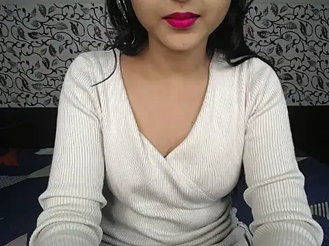 Snapshot of Heavan_queenn chatting on January 8, 2026, 7:32 am Heavan queenn online show from January 8, 2026, 7:32 am