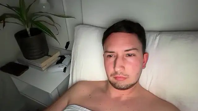 Snapshot of dirtyanal23 chatting on February 18, 2026, 1:23 am dirtyanal23 online show from February 18, 2026, 1:23 am