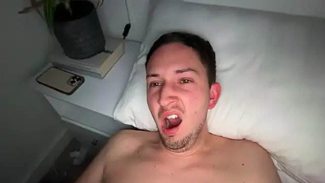 Snapshot of dirtyanal23 chatting on March 26, 2026, 11:21 pm dirtyanal23 online show from March 26, 2026, 11:21 pm