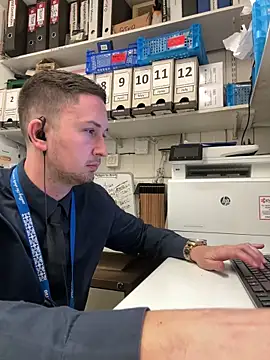 Snapshot of dirtyanal23 chatting on March 30, 2026, 7:15 pm dirtyanal23 online show from March 30, 2026, 7:15 pm