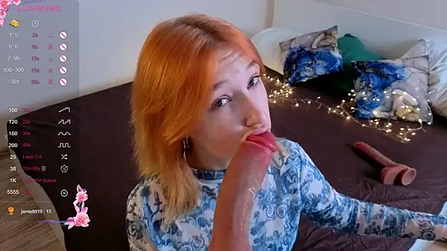 Elsa Batler online show from December 5, 2025, 5:09 pm