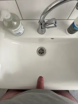 Dodo2223 online show from February 10, 2026, 12:53 pm