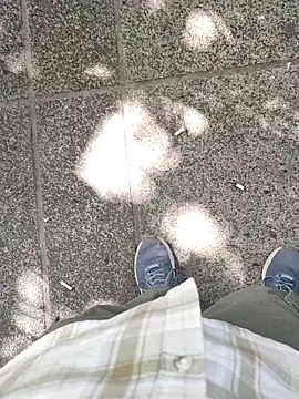 boyfromMum bai online show from April 10, 2026, 9:47 am