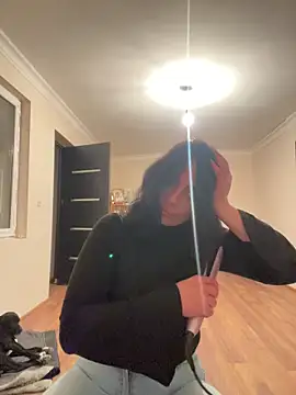 Snapshot of tesaa1212 chatting on January 13, 2026, 4:34 pm tesaa1212 online show from January 13, 2026, 4:34 pm