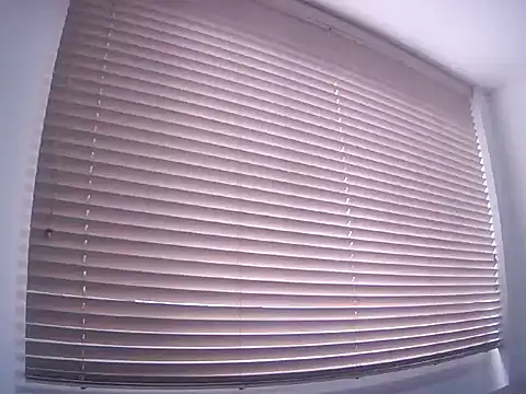 Fernanda andrew online show from April 18, 2026, 3:05 pm