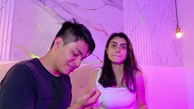 NatyAndAlex online show from February 19, 2026, 7:43 pm