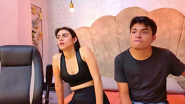 NatyAndAlex online show from March 4, 2026, 10:05 pm