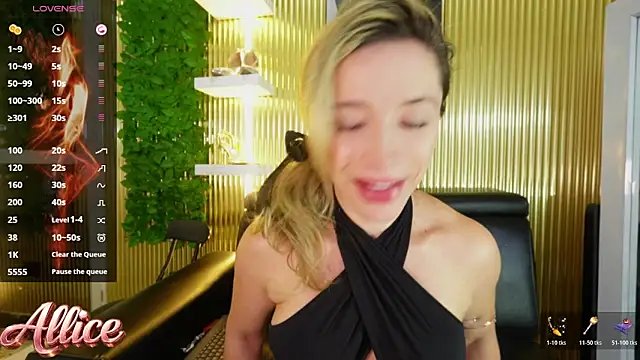 Snapshot of Allice_mommy chatting on February 17, 2026, 7:20 pm Allice mommy online show from February 17, 2026, 7:20 pm