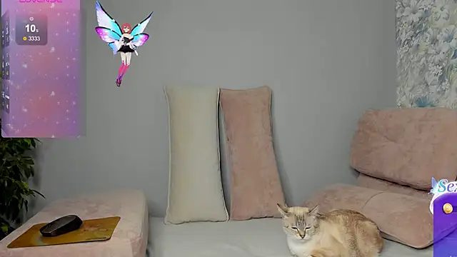 Ellen Foxks online show from December 17, 2025, 1:44 am